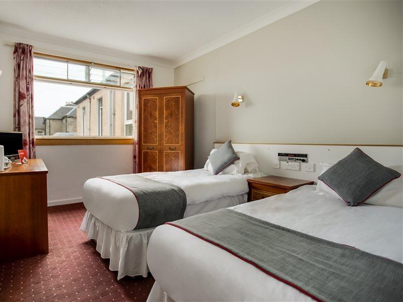 Oyo Glenpark Hotel, Ayr Central Exterior photo