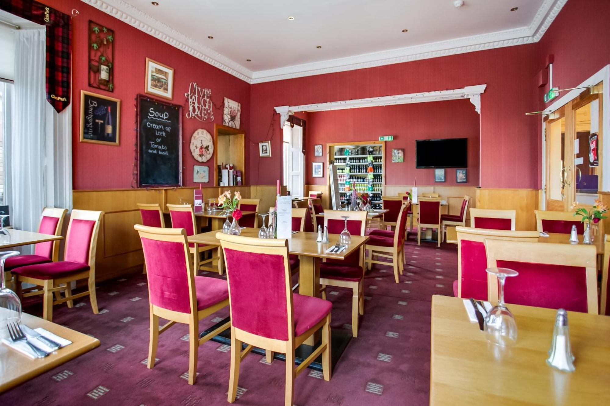 Oyo Glenpark Hotel, Ayr Central Exterior photo