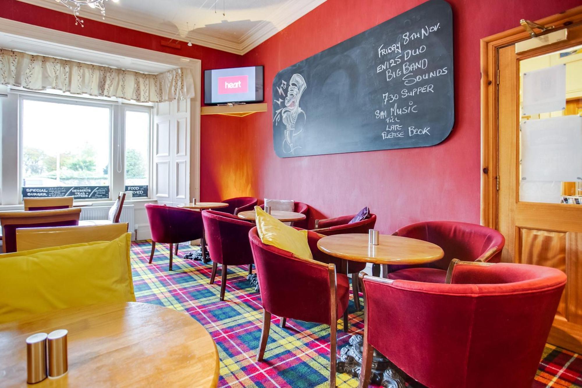 Oyo Glenpark Hotel, Ayr Central Exterior photo