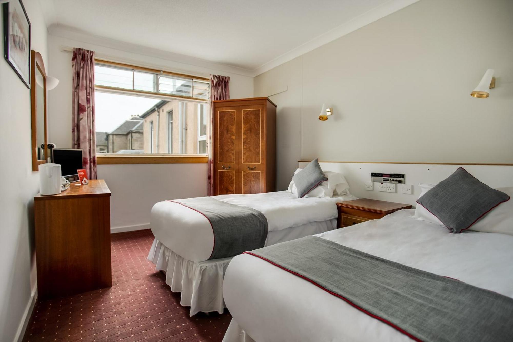 Oyo Glenpark Hotel, Ayr Central Exterior photo