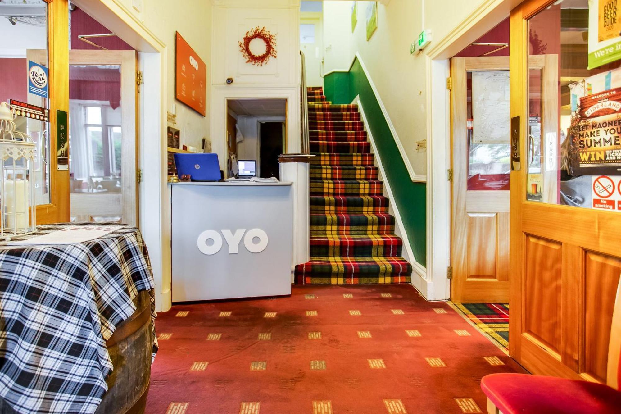 Oyo Glenpark Hotel, Ayr Central Exterior photo